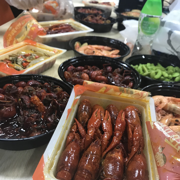 小龙虾零食展示