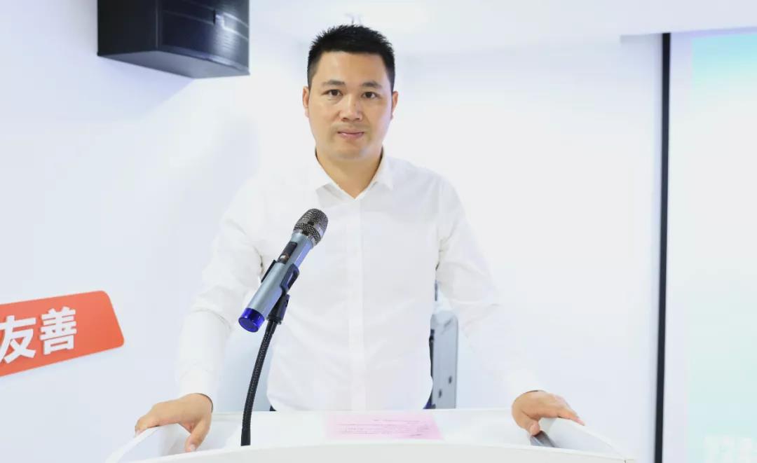 尚泽瑞康李总